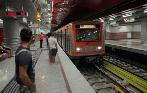 Στάση εργασίας στο Μετρό τη Δευτέρα και 24ωρη απεργία την Πέμπτη