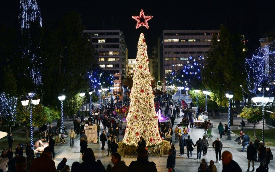 220 γιορτινές εκδηλώσεις σε 34 ημέρες ετοιμάζει ο Δήμος Αθηναίων