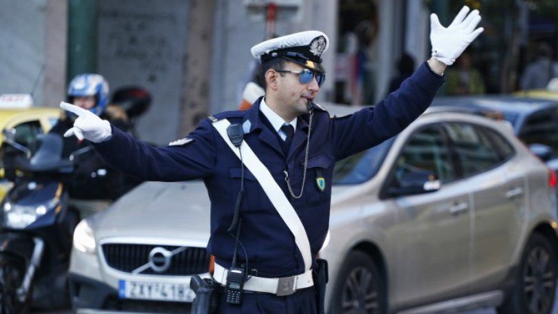 Αυξημένα τα μέτρα οδικής ασφάλειας κατά την εορταστική περίοδο -Οσα πρέπει να γνωρίζουν οι οδηγοί