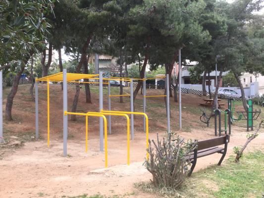 «Νοικοκυρεύτηκε» το παρκάκι στη γωνία των οδών Πλάτωνος και Καλλέργη