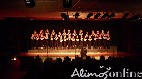Μάγεψε το μιούζικαλ «Η πεντάμορφη και το τέρας» στην κατάμεστη αίθουσα του θεάτρου «Κάρολος Κουν»