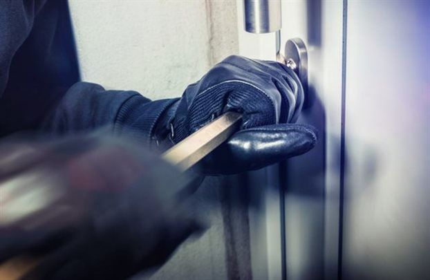 Ενοπλη ληστεία σε μονοκατοικία στο Λαγονήσι 