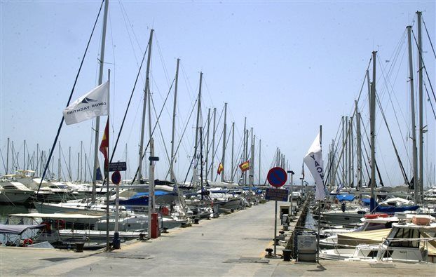 H Μαρίνα Αλίμου βραβεύτηκε με Γαλάζια Σημαία