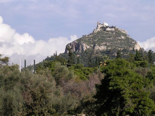 Εξόρμηση στον Λόφο του Λυκαβηττού με ειδική τιμή για τους Αλιμιώτες και τις Αλιμιώτισσες