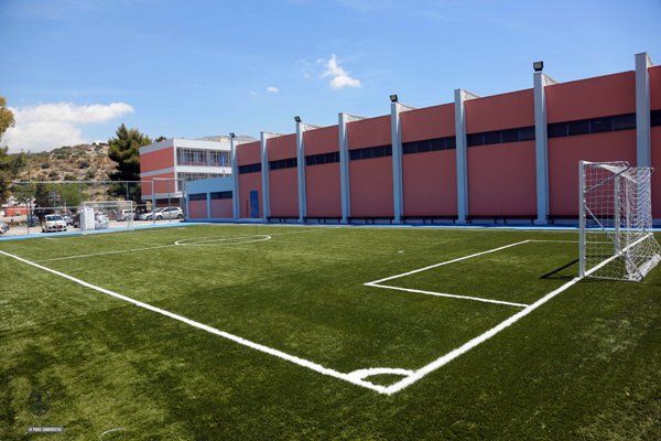 Γλυφάδα: Ανοιχτά τα προαύλια των σχολείων κάθε απόγευμα 