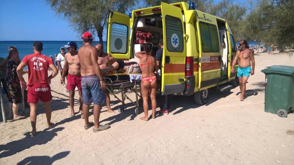 Αποφεύχθηκε πνιγμός στην παραλία του Μπάτη