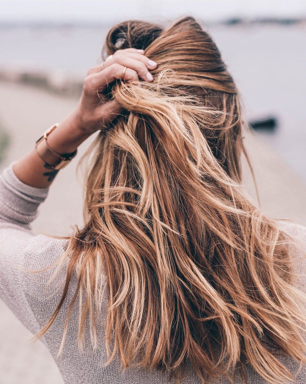 Beach hair από το «NM art» για να κάνεις το καλοκαίρι να κρατήσει περισσότερο