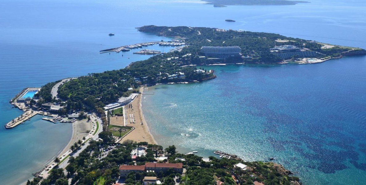Το Υπουργείο Πολιτισμού έδωσε το «πράσινο φως» για την ανάπλαζ της πλαζ  του Αστέρα Βουλιαγμένης 