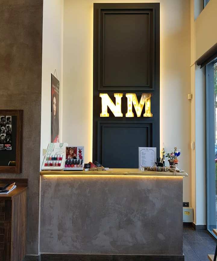 Το κομμωτήριο «NM Art» αναζητά κομμωτή/ρια και βοηθό κομμωτή
