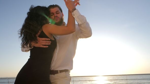 Βάρκιζα: Με φόντο τη θάλασσα θα διεξαχθεί ο 1ος Μαραθώνιο Χορού στα Νότια Προάστια