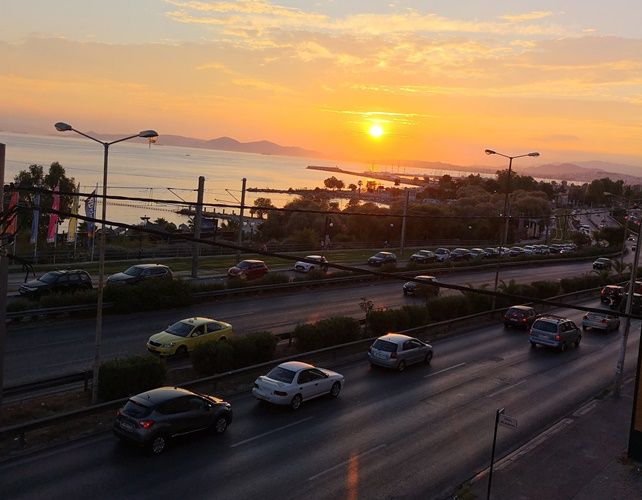  Το ηλιοβασίλεμα από τον φωτογραφικό φακό μίας αναγνώστριας