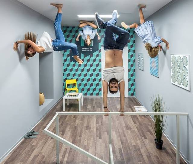 Άνοιξε το «Museum of Illusions» στο κέντρο της Αθήνας