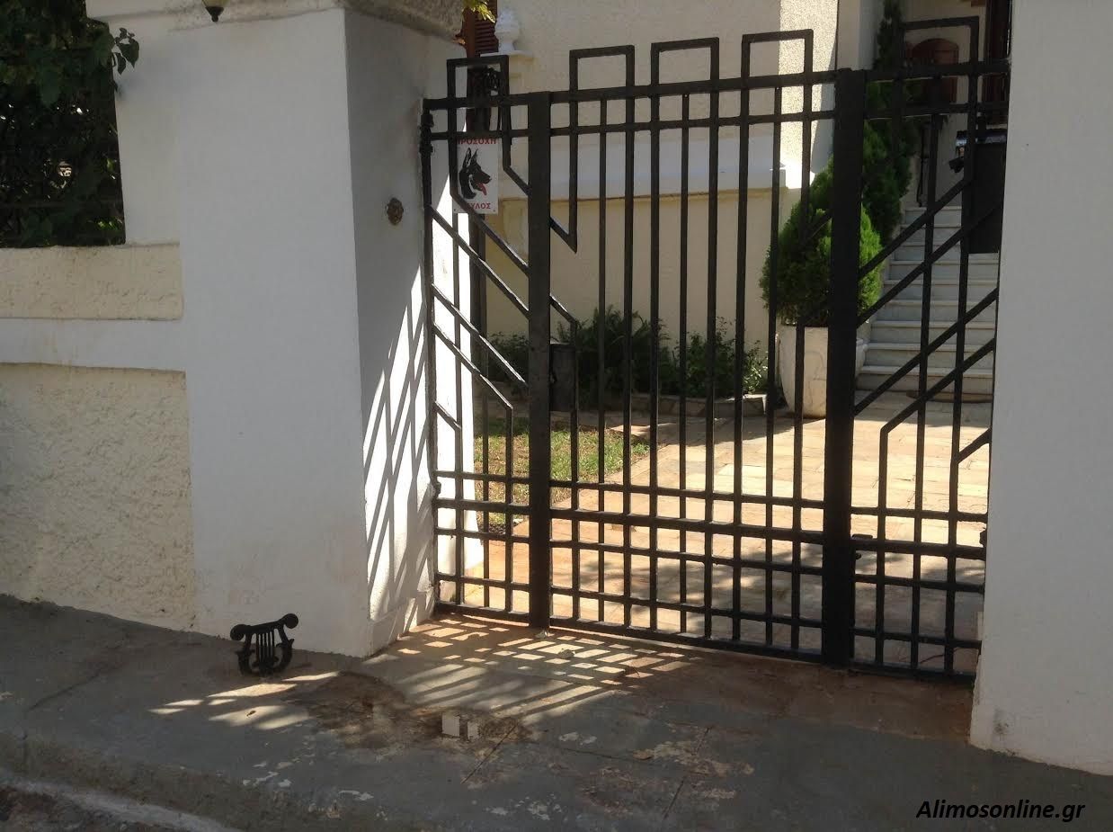 Μία όμορφη μονοκατοικία με ποδόμακτρο στο Καλαμάκι