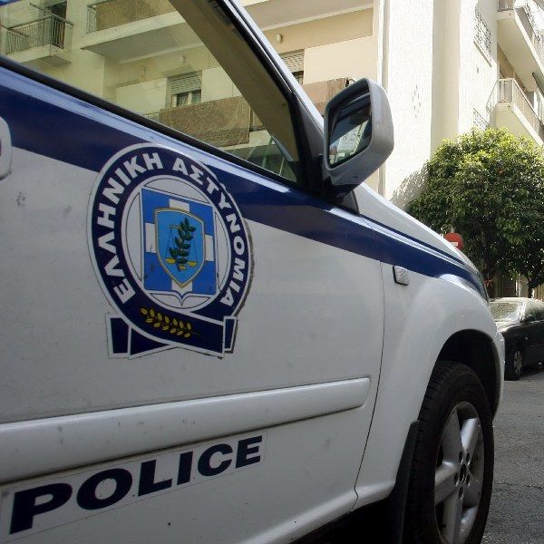 Αναζητούνται αυτόπτες μάρτυρες για το τροχαίο στη Λ. Αμφιθέας