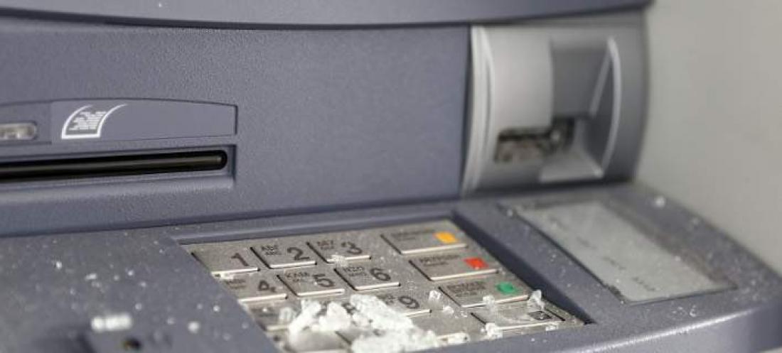 Eκρηξη αναστάτωσε τα ξημερώματα τη Γλυφάδα