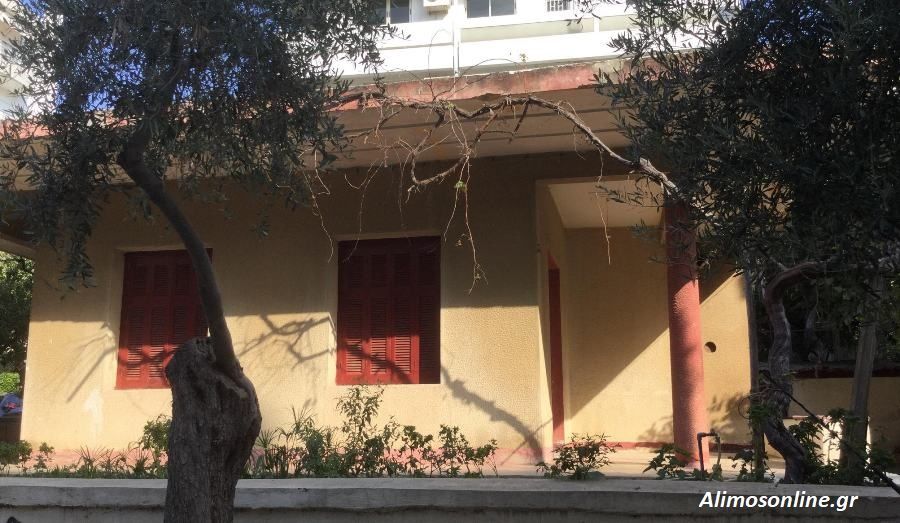 Ακόμη μία μονοκατοικία ετοιμάζεται να γίνει παρελθόν στο Καλαμάκι