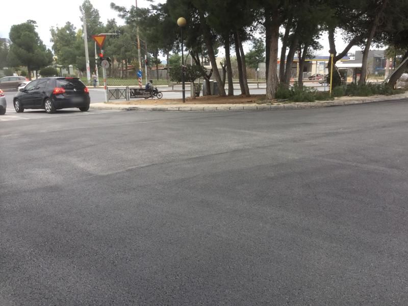Συνεχίζονται οι ασφαλτοστρώσεις στον Άλιμο