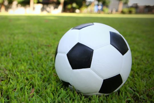 Ο Δήμος Αλίμου διοργανώνει φιλικό αγώνα μεταξύ των Παλαίμαχων ποδοσφαιριστών της Εθνικής Ελλάδος και της Σερίφου