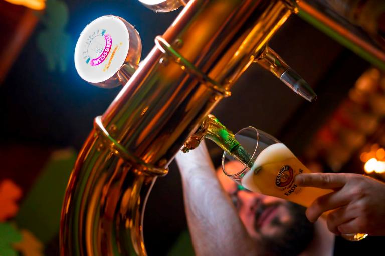 Η Ο' Canto Pub σού προσφέρει τη δυνατότητα να πίνεις δωρεάν μπύρες για έναν ολόκληρο χρόνο