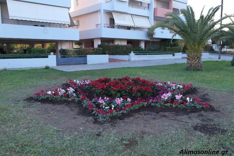 Ομορφαίνει ο Άλιμος εν όψει Χριστουγέννων