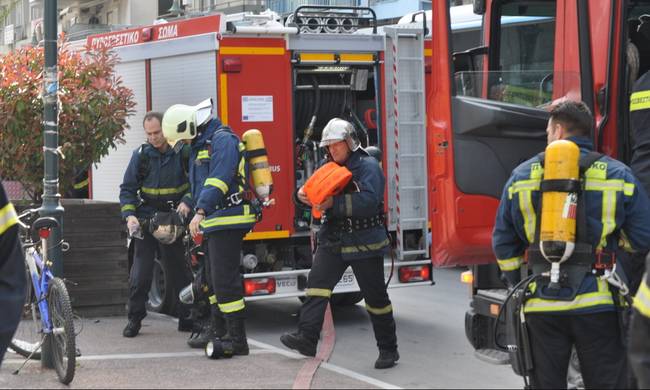 Βούλα: Συναγερμός απο διαρροή φυσικού αερίου στο κέντρο της πόλης