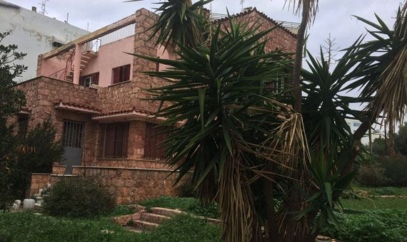 Το «κόκκινο σπίτι» στη Βούλα μετατρέπεται σε πολυχώρο πολιτισμού