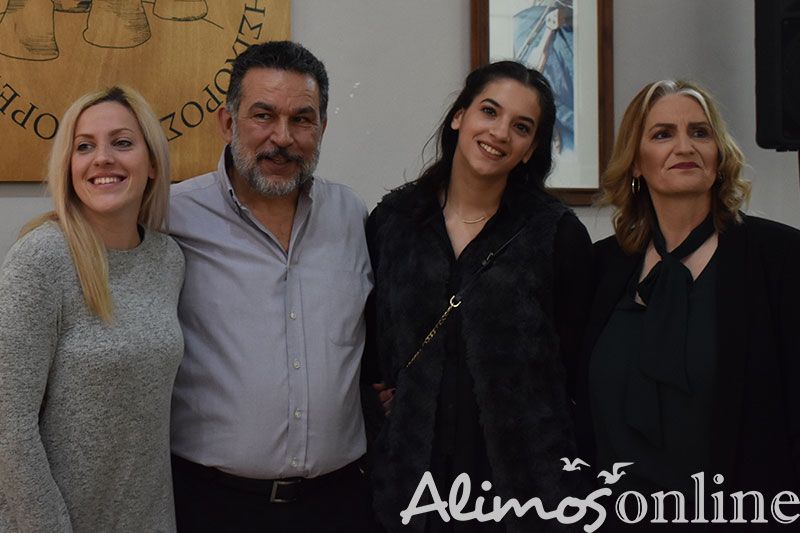 Ο Χ.Λ.Ο «ΣΤΗΣΙΧΟΡΟΣ» έκοψε την πρωτοχρονιάτικη βασιλόπιτά του και ακολούθησε μεγάλο γλέντι