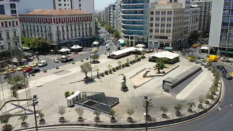 Ξεκινούν έργα στην πλατεία Ομονοίας ώστε να την κάνουν πιο…δροσερή για το καλοκαίρι