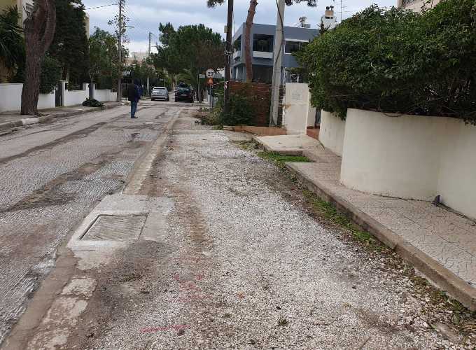 Συνεχίζονται οι ασφαλτοστρώσεις στον Άλιμο