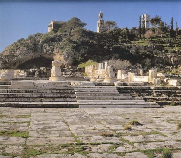 Ο Σύλλογος Κατοίκων Αμπελακίων Αλίμου επισκέπτεται τον αρχαιολογικό χώρο Ελευσίνας