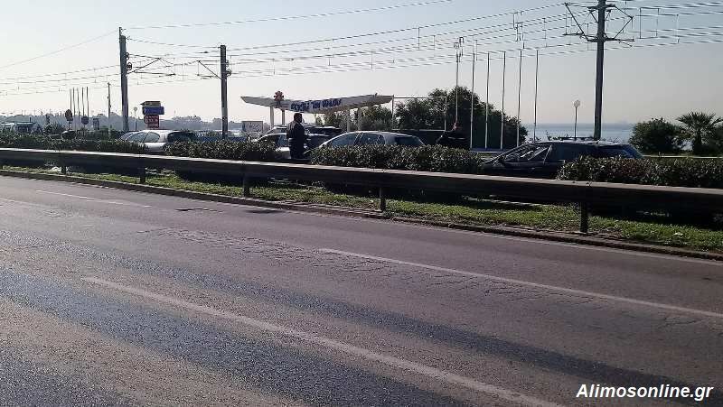 Καραμπόλα στη Λεωφόρο Ποσειδώνος