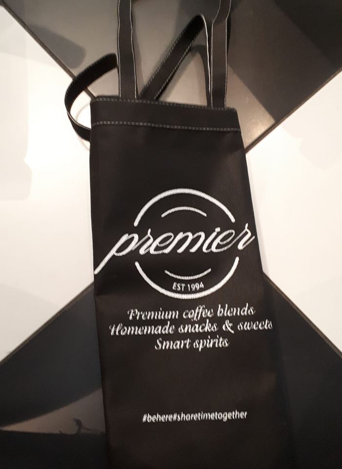 To Premier κάνει δώρο μία τσάντα πολλαπλών χρήσεων με κάθε παραγγελία delivery