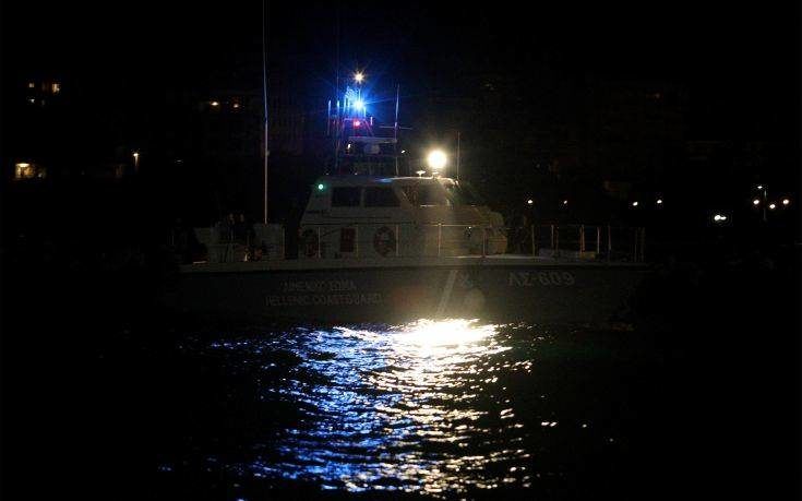 Αγνοείται ψαροντουφεκάς στη Βάρη