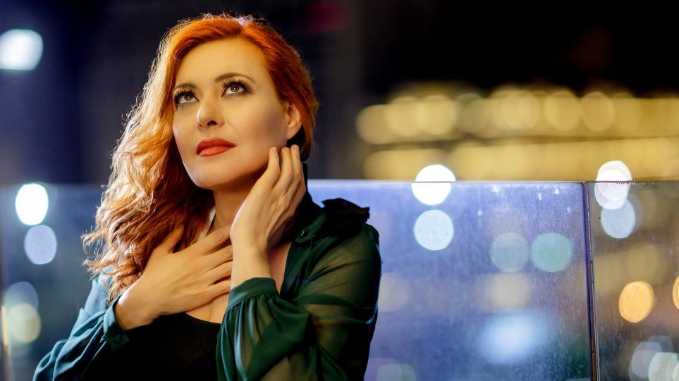 H Χριστίνα Γκόλια στο «Maria’s Restaurant»