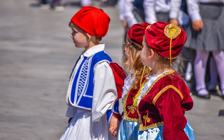 Πως αμοίβεται η αργία της 25ης Μαρτίου