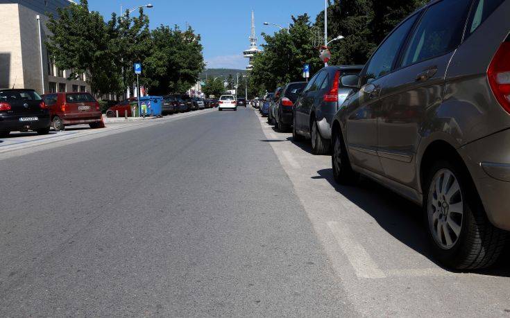 Το μεγαλύτερο πρόγραμμα «έξυπνης στάθμευσης» θα υλοποιήσει ο δήμος Αθηναίων ώστε να αποσυμφορηθεί το κέντρο