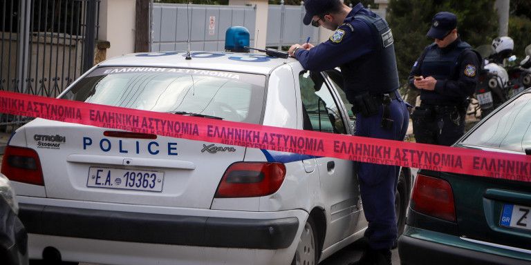 Παλαιό Φάληρο: Μαχαίρωσε την αδελφή του έξω από τος σπίτι της