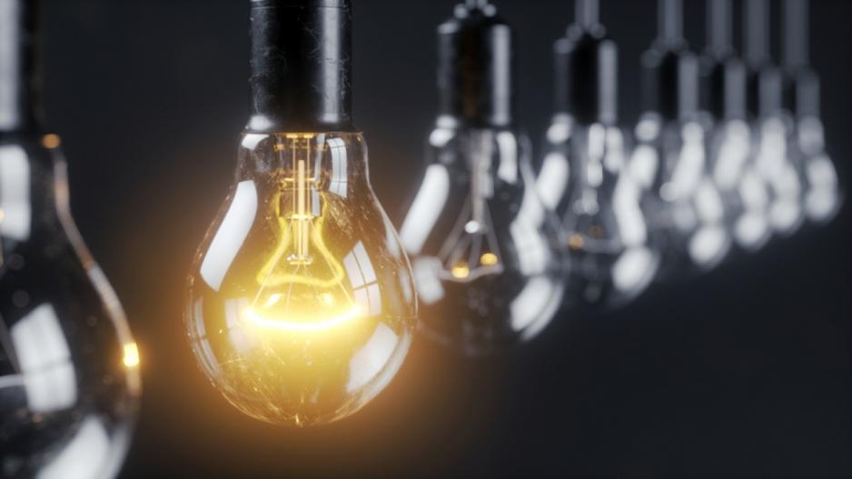 ΔΕΗ: Τι ισχύει τελικά για το νυχτερινό θερινό τιμολόγιο
