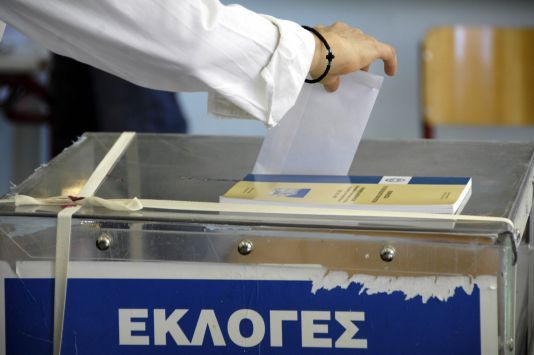 Χρήσιμες πληροφορίες για τις εκλογές: Οι σταυροί, πού ψηφίζεις, τα έγγραφα