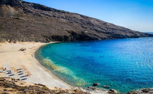 Η πρώτη παραλία της Ελλάδας που απαγορεύτηκε το κάπνισμα είναι σε νησί