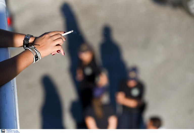Αντικαπνιστικός νόμος: Εφαρμόστηκε πρώτη φορά στην Αθήνα ….το 1856