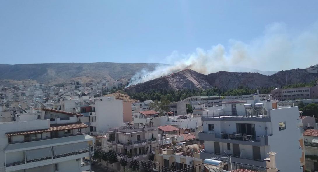 Φωτιά στον Υμηττό