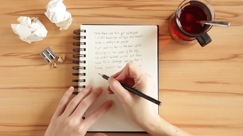Τελευταία εβδομάδα εγγραφών για τα μαθήματα δημιουργικής γραφής στη Δημοτική Βιβλιοθήκη