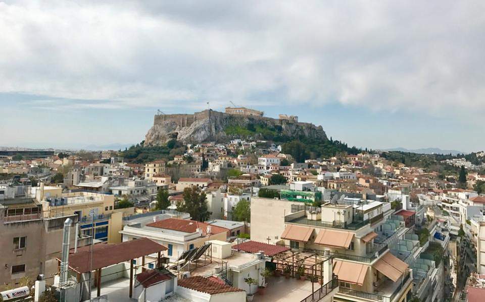 Εκτίναξη τιμών σε πώληση και ενοικίαση ακινήτων σε όλη την Αττική – Σε έναν χρόνο τα Νότια Προάστια ακρίβυναν κατά 13%