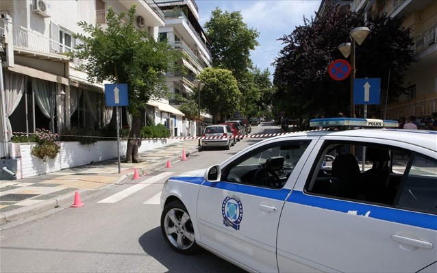 Άλιμος: Επ' αυτοφώρω σύλληψη τριμελούς σπείρας διαρρηκτών