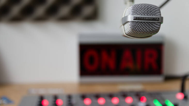 Εκπομπή του Συλλόγου Αμπελακίων στο Alimos Web Radio