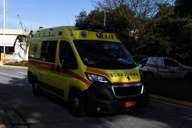 Ηλιούπολη: Αυτόπτες μάρτυρες περιγράφουν πως έγινε το δυστύχημα με το λεωφορείο που καταπλάκωσε τον οδηγό του