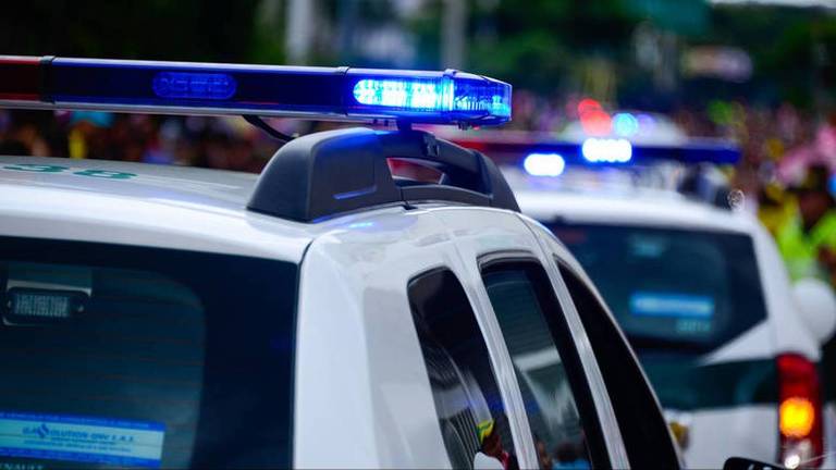 Παλαιό Φάληρο: Εκρηκτικός μηχανισμός εξερράγη σε είσοδο πολυκατοικίας