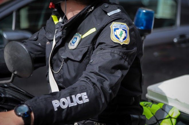 Πως δρούσαν οι ληστές που «μπούκαραν» σε βιτρίνες καταστημάτων – Πάνω από 40 διαρρήξεις