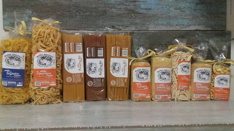Στο Local’s θα βρεις τα παραδοσιακά προϊόντα από την «Φάρμα Π. Αρκούδη»